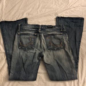 Rock & Republic lighter wash jeans, size 30